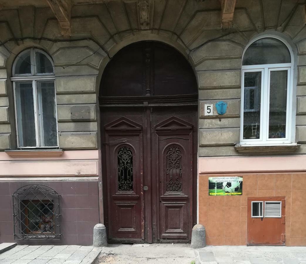 Lviv Apartamenty Buitenkant foto